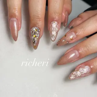 ミディアム ネイル richeri beautyのネイルデザイン