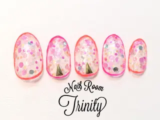 ネイル Trinity staffのネイルデザイン