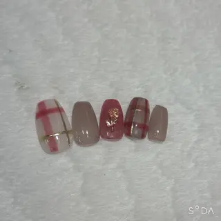 ネイル 永井 若菜のヘアスタイル