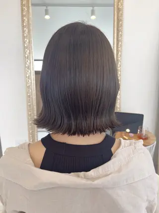 ミディアム 【岡山/pilina 】白井美緒のヘアスタイル