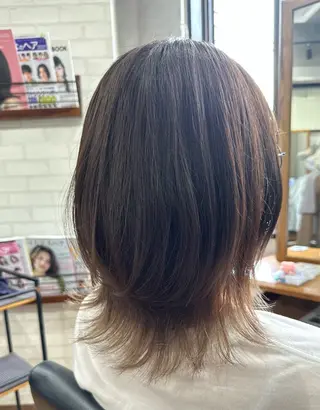 ミディアム ✂️秋葉原 🤍YURI🤍のヘアスタイル