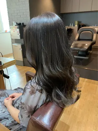 ロング 堀田 英樹のヘアスタイル