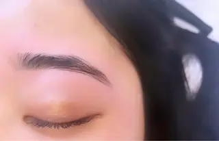 アイブロウ アンジェリーク八王子 🩷MIRAI🩷のマツエク・マツパデザイン