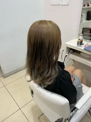 セミロング カラー 🌻髪質改善カラー 🌻Yunaのヘアスタイル