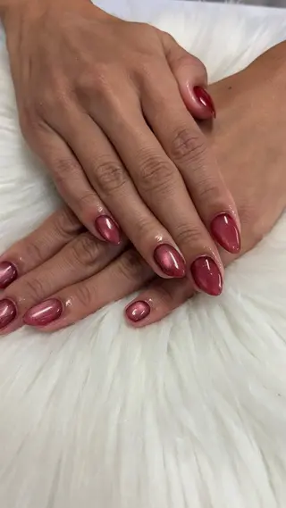 ネイル 髙橋 詩季のネイルデザイン