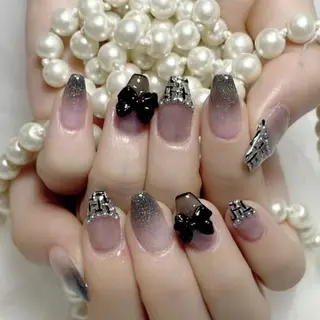 ネイル Hanya 🌈のネイルデザイン