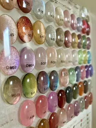 ネイル amu所属・かおる KAORUのネイルデザイン