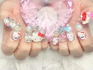 ネイル Yukiko 🌙のネイルデザイン