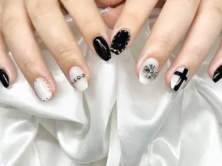 ネイル y. kananのネイルデザイン