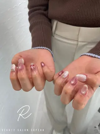 ネイル R MIIのネイルデザイン