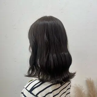 ミディアム カラー Ruchika .のヘアスタイル