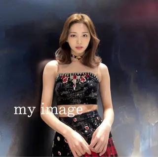 セミロング カラー ヘアアレンジ eN°byyoureshair所属・🎀トップスタイリ スト湯川響🎀のヘアスタイル