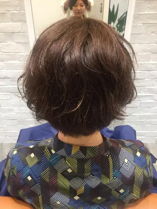 ショート パーマ 下川 由貴のヘアスタイル