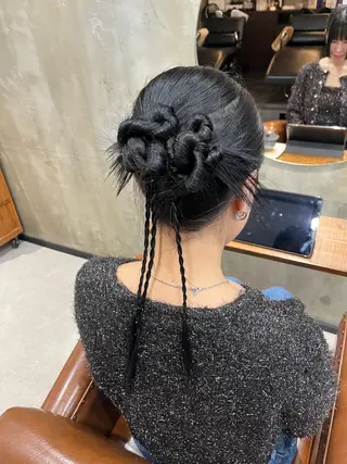 ロング カラー ヘアアレンジ Noele hair atelier(ノエルヘアアトリエ)所属・北上ゆい/個性派/ ナチュラルアレンジのヘアスタイル