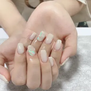 ネイル レ ティリンのネイルデザイン