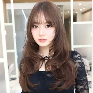 セミロング 似合わせレイヤー 透明感カラーのヘアスタイル