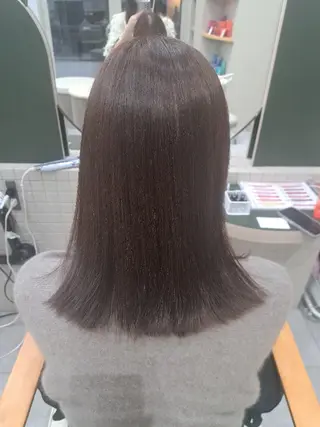カラー セミロング 徳永 小想のヘアスタイル