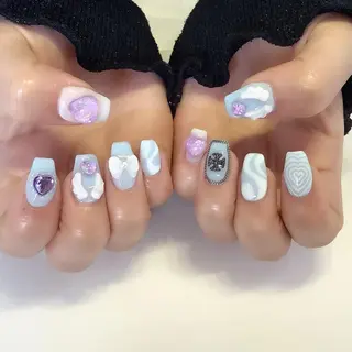 ネイル 💎🐰 saki. m 🐰💎のネイルデザイン
