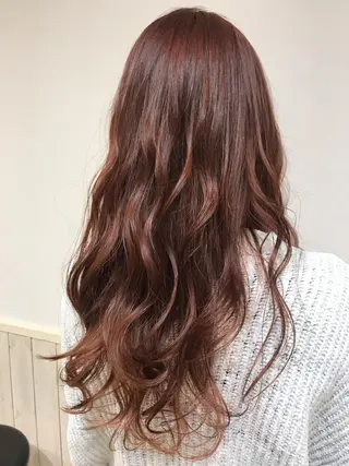 ロング カラー 松島 涼花のヘアスタイル