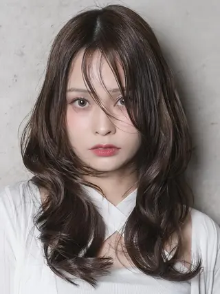 ロング カラー 🌈カラー特化 ハイトーンけいと🌈のヘアスタイル