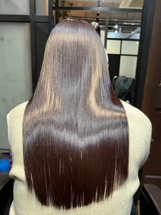 ロング カラー newi TATSUのヘアスタイル