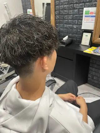 パーマ 『最新ヘア・髪革命』 🐬YUYA🐬のヘアスタイル