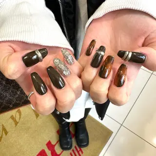 ネイル 矢崎 千春のネイルデザイン