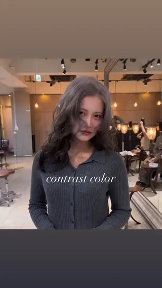 セミロング カラー 💜ハイトーン💛 マジカルかいちゃんのヘアスタイル