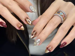 ネイル lucky nail 歌舞伎町のネイルデザイン