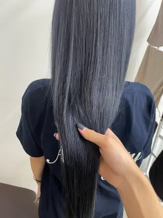 ロング カラー カットモデル/ ハイトーン/ゆうあのヘアスタイル