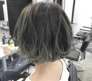 ミディアム カラー 透明感カラー× レイヤーカット✨高梨のヘアスタイル