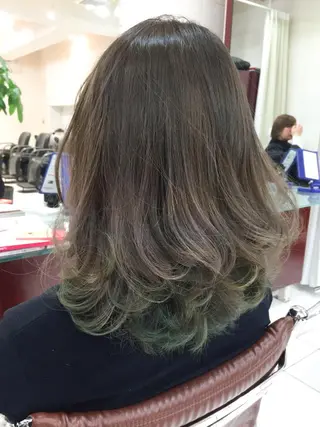 ミディアム カラー モテ髪透明感❤️ デイズヘアカラーのヘアスタイル