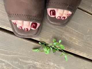 ネイル 🌲🌳🚪iiit o🌲🌳🌲のネイルデザイン