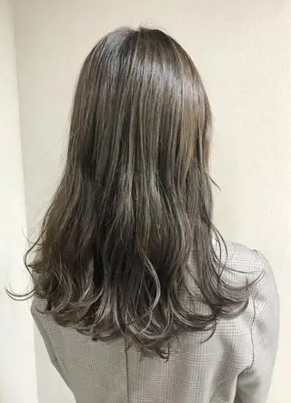 セミロング カラー ケアブリーチ /髪質 改善/古橋圭史郎のヘアスタイル