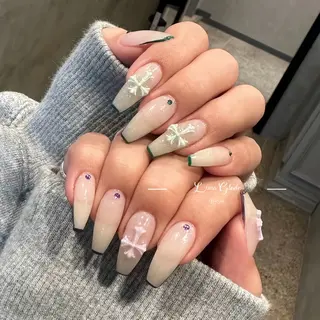 ネイル Luna Glade Nail Salon所属・Luna Gladeのネイルデザイン