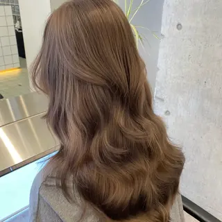 ロング カラー ミルクティーベージュ /sara💛のヘアスタイル