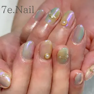 ネイル 7e. Nailのネイルデザイン