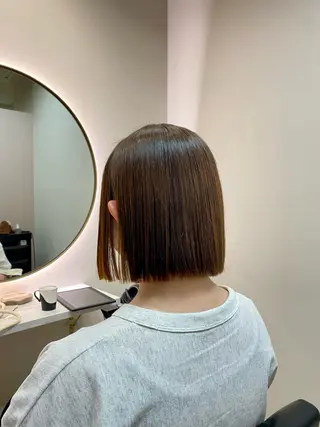 ショート 韓国🇰🇷艶髪 ケアカラーSHURIのヘアスタイル