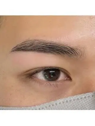 アイブロウ 眉毛専門サロンecarg(エサージュ)横浜店所属・エサージュ横浜店 日下春香のマツエク・マツパデザイン