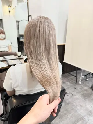 ミディアム カラー 🌿ガクト 🌿艶髪透明感のヘアスタイル