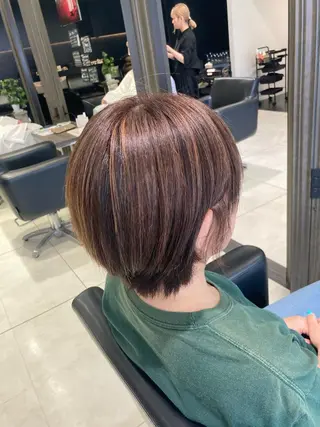 ショート カラー 透明感カラー 板橋　島村美咲のヘアスタイル