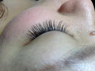 マツエク・マツパ 🥚sumire🥚 アイデザイナーの眉毛・アイブロウイメージ