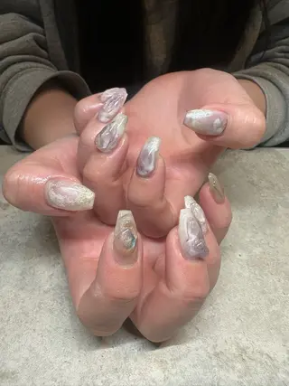 ネイル Miyu(ミユ) 【 cutill 】のネイルデザイン