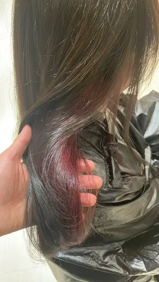 セミロング 失敗しない顔まわり× 小顔補正レイヤー難波のヘアスタイル