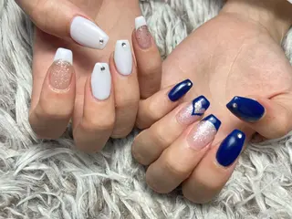 ミディアム ネイル ✴︎ Delightのネイルデザイン