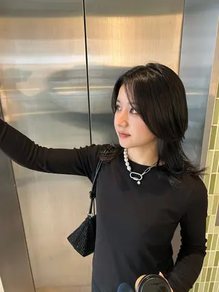 ミディアム .AIRI🌼 暖色/ぱつっとぼぶのヘアスタイル