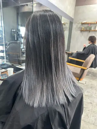 セミロング カラー AiM エイム　韓国レイヤーのヘアスタイル