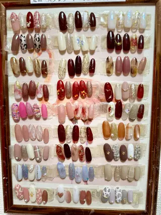 ネイル 桜田 麻菜のネイルデザイン