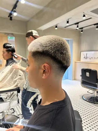 ショート メンズ 【明大前フェード/ メンズパーマ/岳】のヘアスタイル