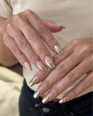 ネイル Nes.Nail所属・Miyagi Asamiのネイルデザイン